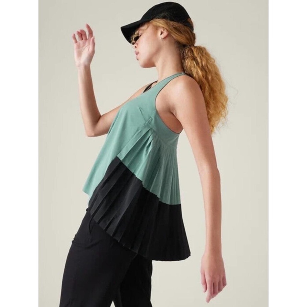 Athleta Pleated Tank